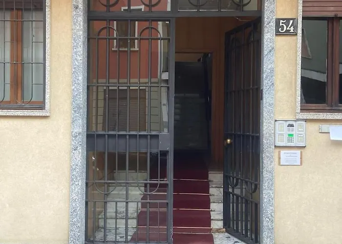 Xenia s - Fashion Week Studio Near Navigli